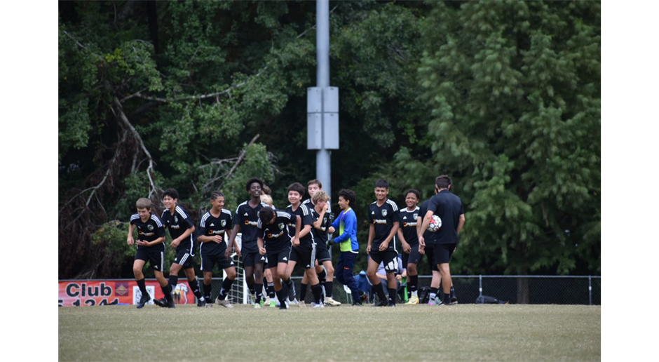 2010 Boys Green Earns Promotion